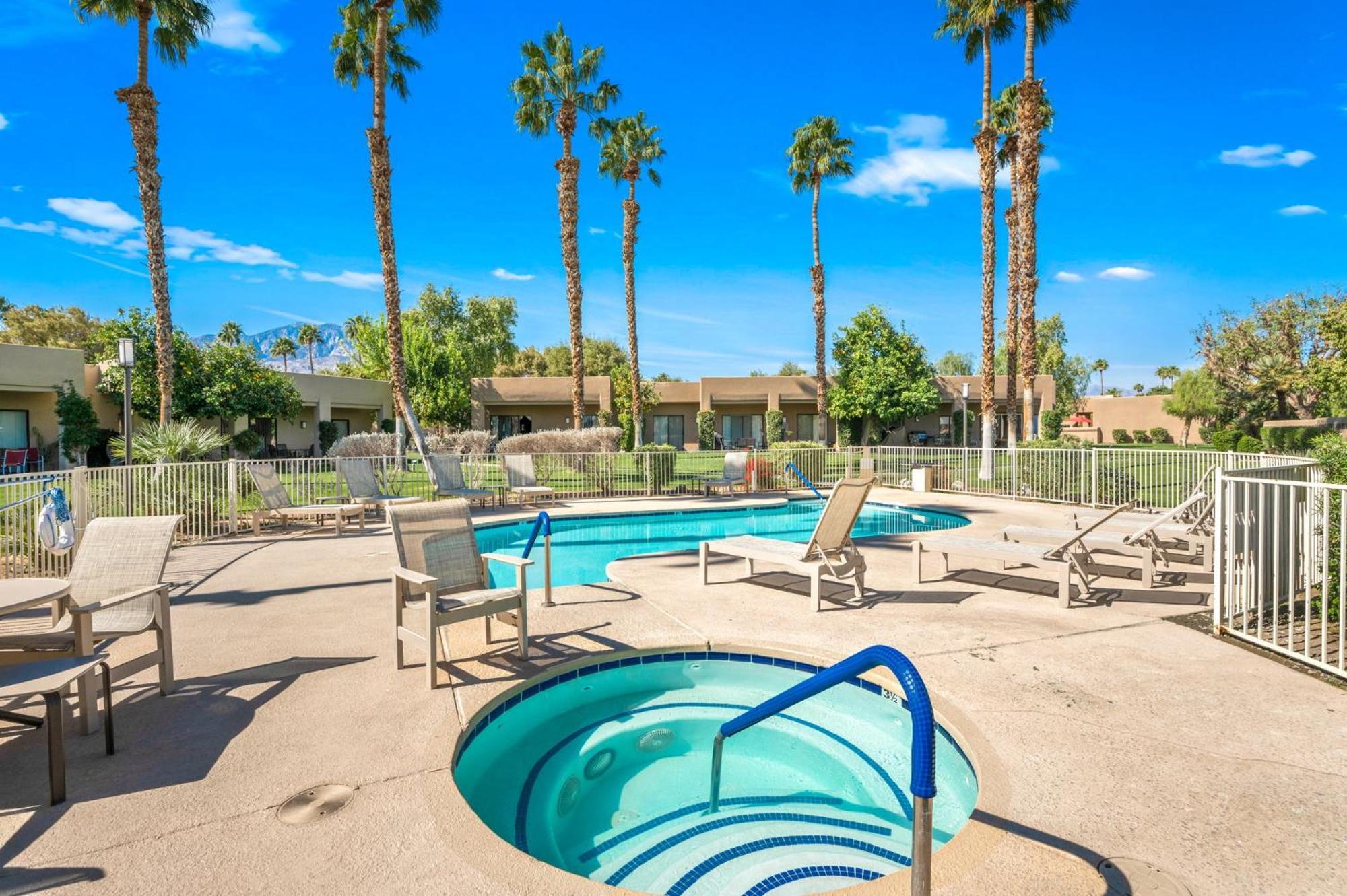 Midnights At The Oasis Villa Cathedral City Exterior photo
